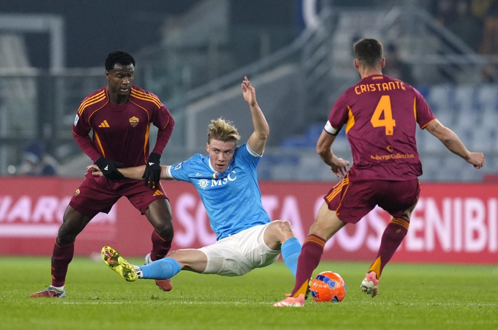 ดูบอลสด ! กัลโช่ เซเรีย อา นาโปลี พบ โรม่า 15 ก.พ.69